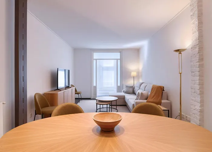 Elegante Vt En El Casco Viejo - Junto Al Metro * Μπιλμπάο