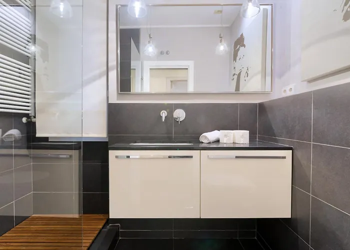 Elegante Vt En El Casco Viejo - Junto Al Metro *