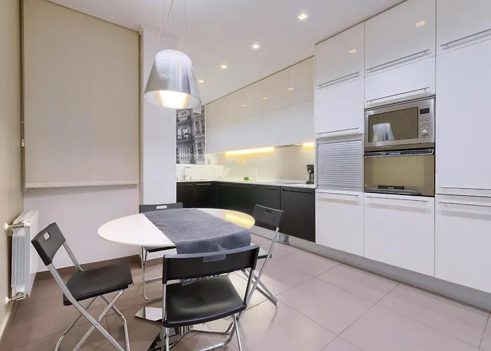 Elegante Vt En El Casco Viejo - Junto Al Metro * Bilbau