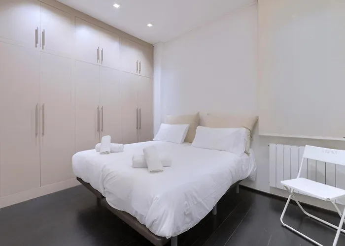 Elegante Vt En El Casco Viejo - Junto Al Metro Apartamento *